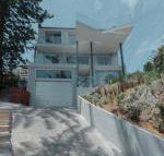 Spectacular Bilgola Beachhouse - eAccommodation