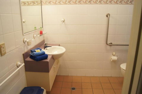 Accommodation On Denham - eAccommodation 4