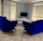 Bees Place 3 bedroom home on 10 acres of land with distant ocean views - eAccommodation