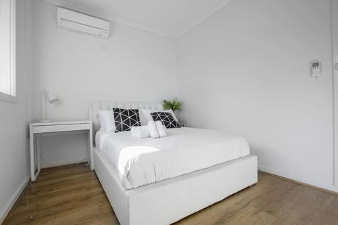 Alice Wonderland In 4 Beds House - eAccommodation 6