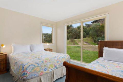 Acacia Brae - eAccommodation 6