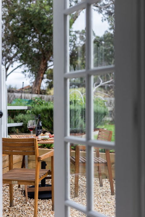 A Cottage In Richmond - eAccommodation 6
