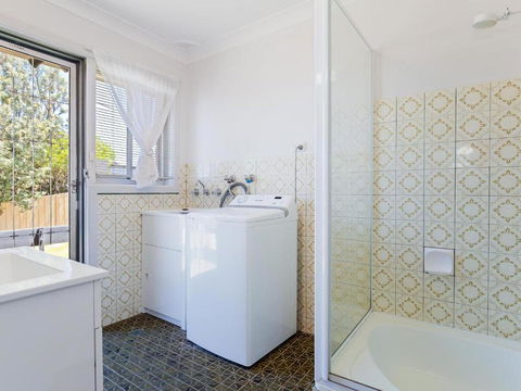 Argyle Cottage 41 Argyle Avenue Great Family Home For Holidays - eAccommodation 2