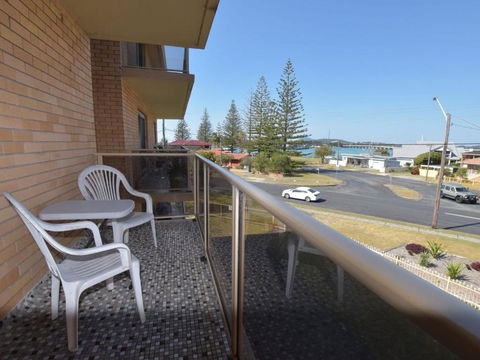 Anchorage 10 Water Views From Balcony - eAccommodation 1