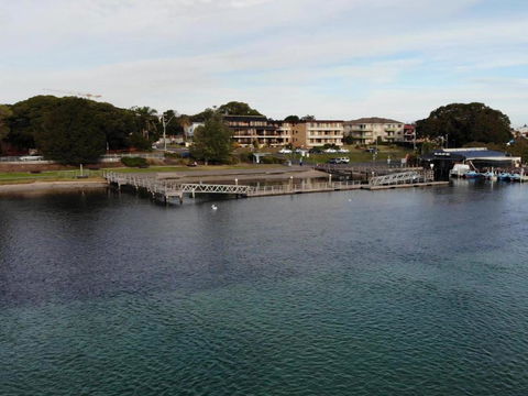 Aquarius 9 Opposite Wallis Lake - eAccommodation 2