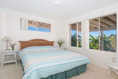 Pacific Rose Winter Holiday Special - eAccommodation 7