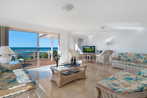 Pacific Rose Winter Holiday Special - eAccommodation 1