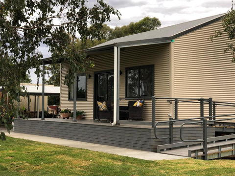Appleyard BnB - eAccommodation 1