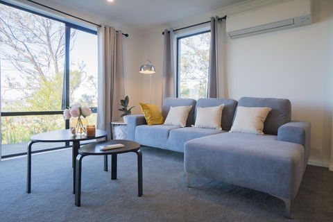 Amazing Sea Views Luxury Guest House - eAccommodation 6