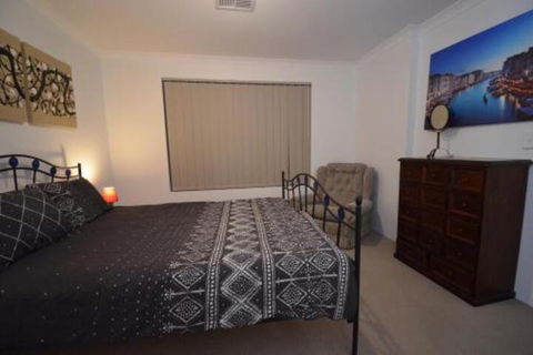 Park View Modern House - eAccommodation 2