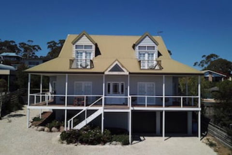 Monterey Bay Of Fires - eAccommodation 0