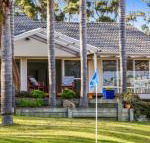 Tura Beach Golf Stays - eAccommodation