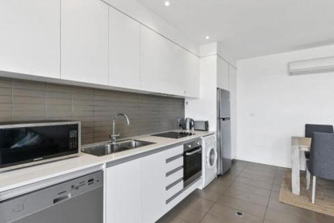 WATERFRONT SEVEN In The Heart Of Lorne - eAccommodation 4