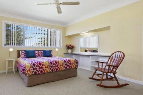 Amazing Aspects Perched Above Tilbury Cove - eAccommodation 4