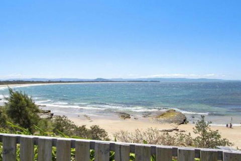 Amazing Aspects Perched Above Tilbury Cove - eAccommodation 2