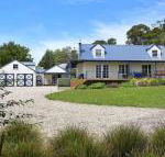 Duncraig House open fireplace spa pet friendly - eAccommodation