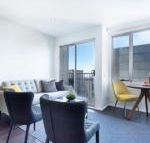 Oliver Stylish City Views near Graffiti Laneways