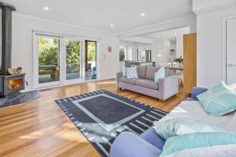 COASTAL BREEZE BALNARRING - eAccommodation 6