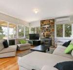 DROMANA BEACH SHACK...