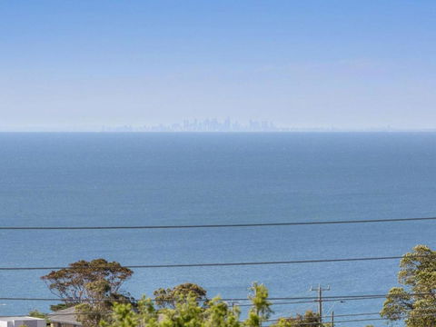 VIEWS At MCCRAE..... - eAccommodation 4