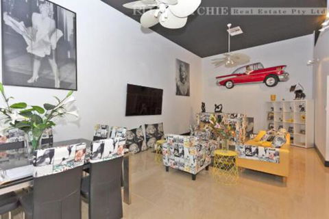 Marilyns Place: Private + Spacious + Central - eAccommodation 2