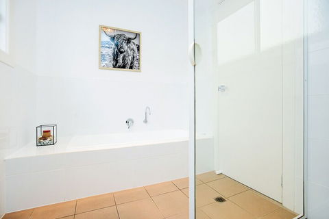 Aldinga Beach Experience - eAccommodation 2