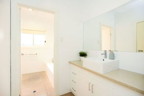 Aldinga Beach Experience - eAccommodation 7