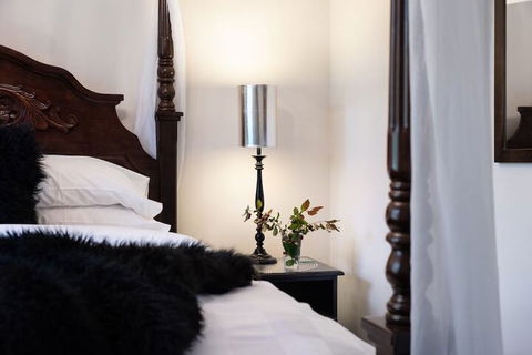 Lardi Lane - eAccommodation 7
