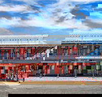 Commercial Hay Hotel - eAccommodation