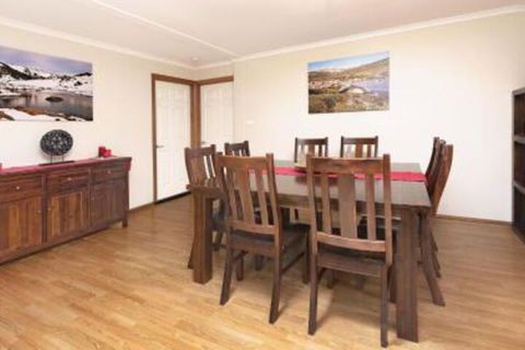 Acacia Ridge - eAccommodation 4