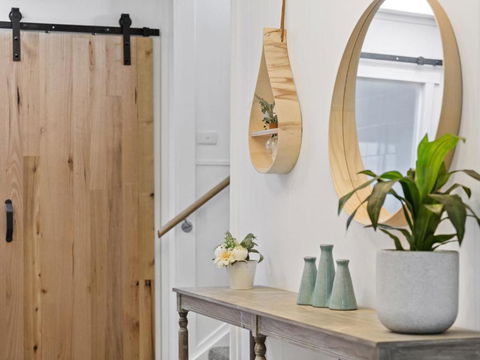 BAYSHORE DROMANA - eAccommodation 2