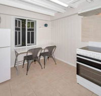 Studio 258 on Lake - eAccommodation