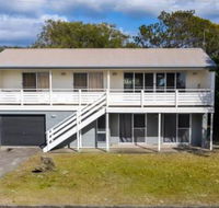 Seaview Getaway - eAccommodation