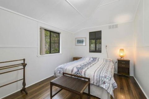 Aurelia 14 Stewart Street - eAccommodation 4