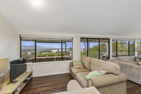 Aurelia 14 Stewart Street - eAccommodation 0