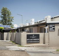 The Roundabout Inn - eAccommodation