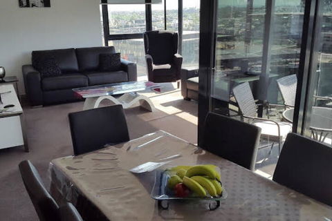 Apartment View Docklands Melbourne - eAccommodation 6