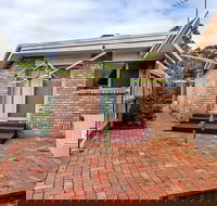 Roomerang at Kergo Place - eAccommodation