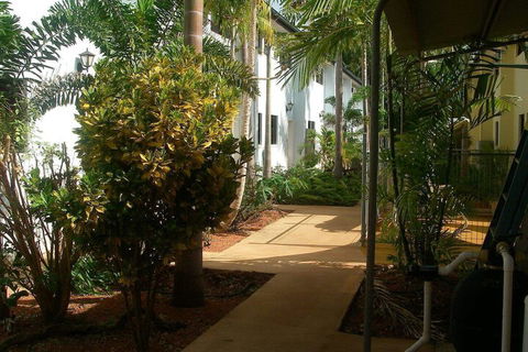 Ash Palms Motor Inn - eAccommodation 3