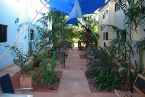 Ash Palms Motor Inn - eAccommodation 0