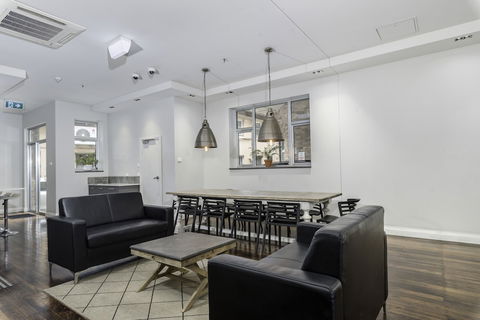 Alloggio Studios On King - eAccommodation 4