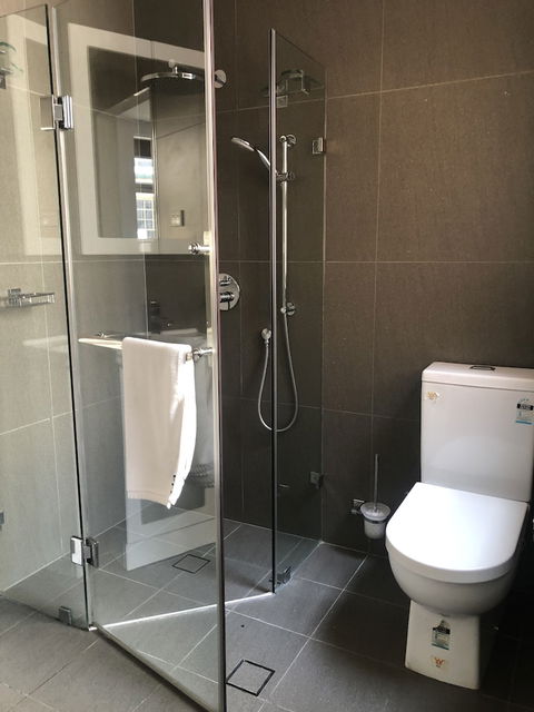 Alloggio Studios On King - eAccommodation 5