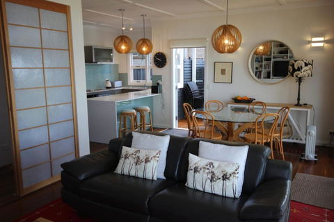 SEA URCHIN - eAccommodation 2