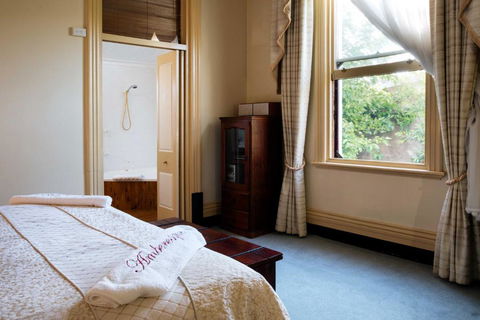 Amberesque B & B - eAccommodation 1