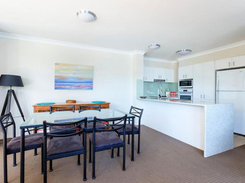 Aquarius Apartment 4 - eAccommodation 2