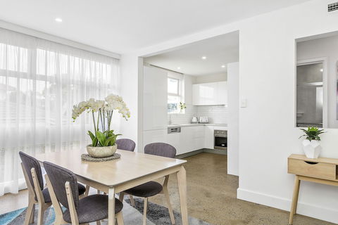 BOUTIQUE STAYS - Brighton By The Sea - eAccommodation 3