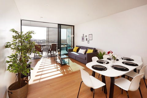 Apartment CBD - Central Park - eAccommodation 4