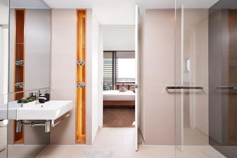 Apartment CBD - Central Park - eAccommodation 5