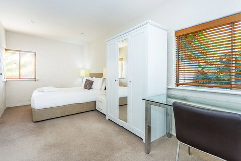 Como Mezzanine Retreat - eAccommodation 5