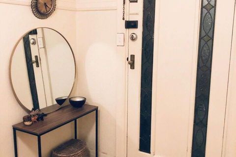 Art Deco Apt In Sunny Elwood Minutes To St. Kilda - eAccommodation 0